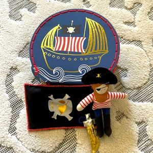 Meri Meri mini pirate suitcase with all parts